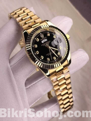 Gold Quartz Watch For Men